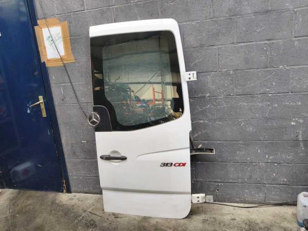 PORTE ARRIERE DROIT MERCEDES SPRINTER/ VW CRAFTER 2006-2018 - Vue 1